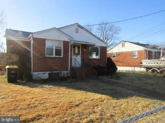 2415 Fordham Pl, Hyattsville, MD 20783 - Image #2