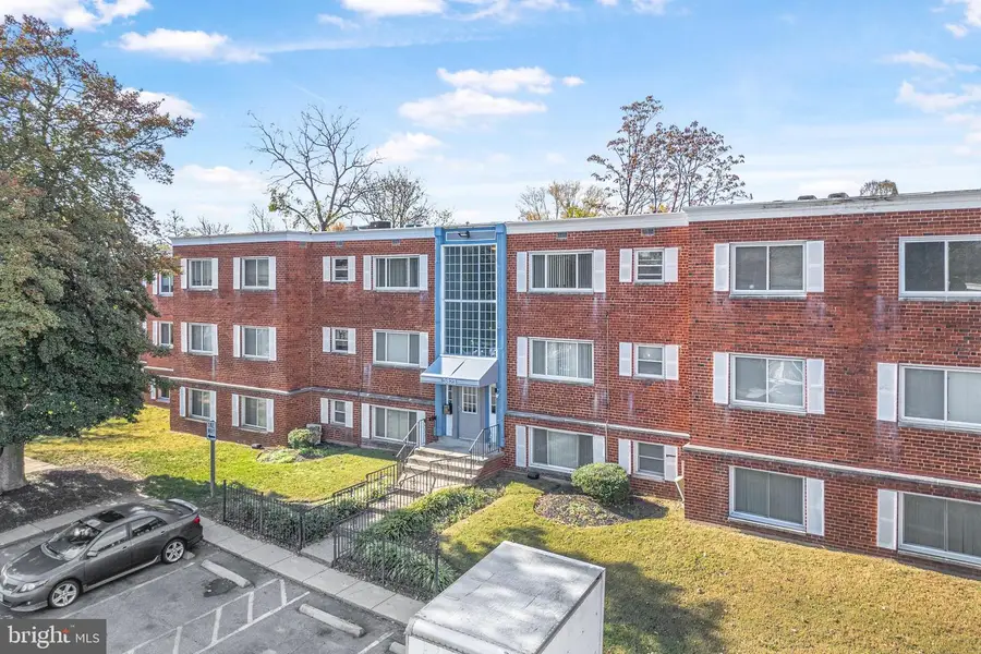 3823 Hamilton St #b-303, Hyattsville, MD 20781 - Image #2