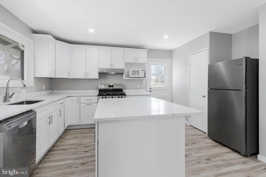 3335 27th Ave, Temple Hills, MD 20748 - #2