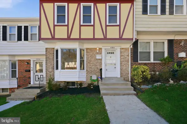 4044 Hanson Oaks Dr, HYATTSVILLE, MD 20784