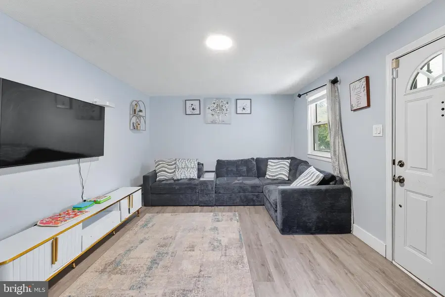 7626 Greenleaf, Landover, MD 20785 - Image #3