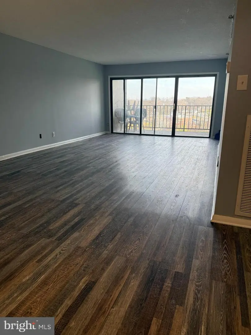 9200 Edwards Way #908, Hyattsville, MD 20783 - Image #2