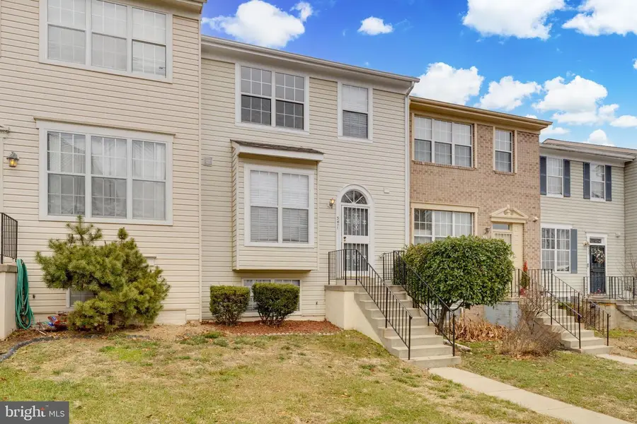3411 Wood Creek Dr, Suitland, MD 20746 - Image #2