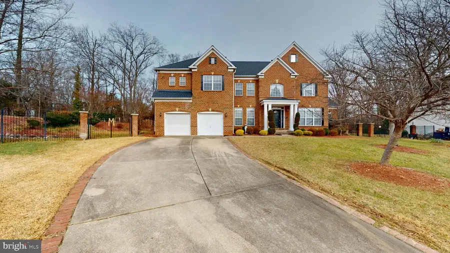 15300 Blue Willow Ln, Accokeek, MD 20607 - Image #2