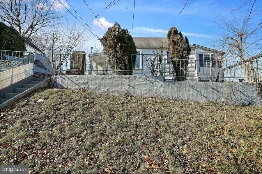 5804 63rd Pl, Riverdale, MD 20737 - #2