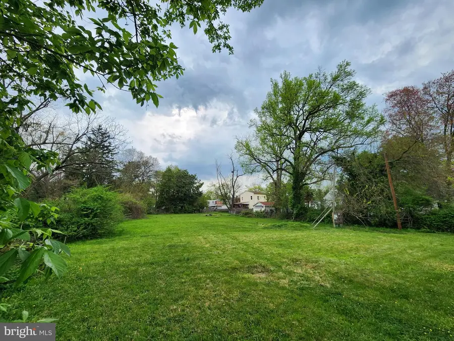 6422 Taylor Rd, Riverdale, MD 20737 - Image #2