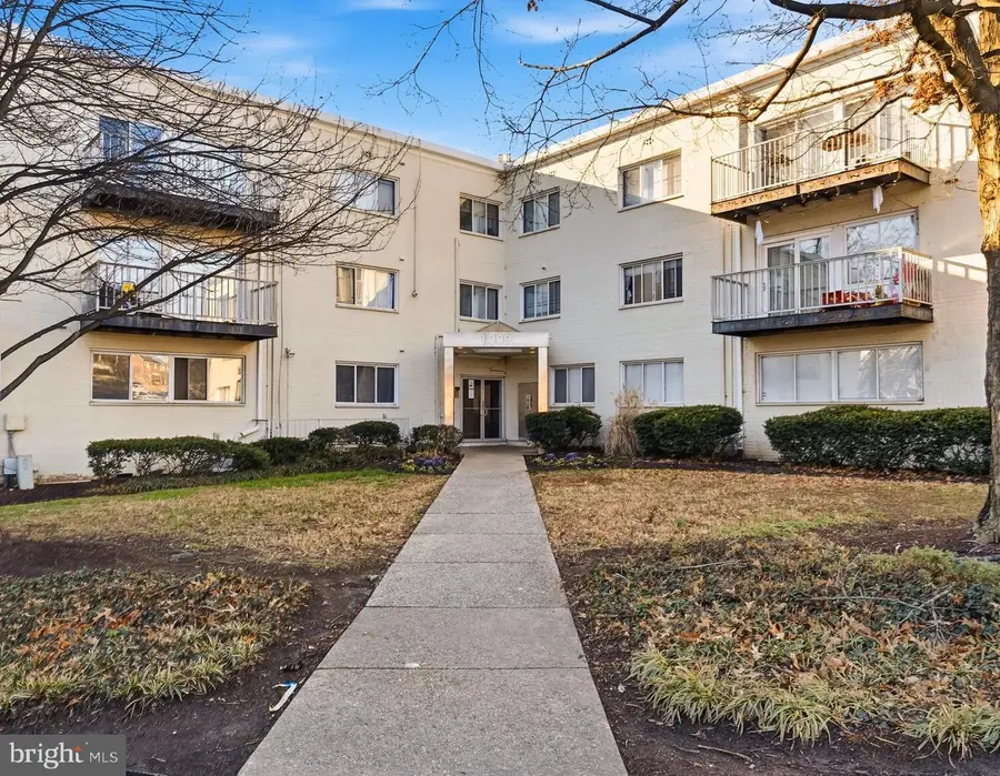 1005 Chillum Rd #305, Hyattsville, MD 20782 - #2