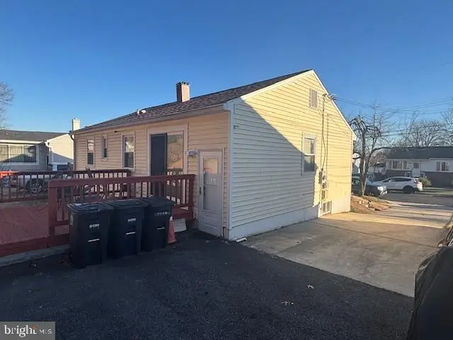 6714 Darby Rd, Hyattsville, MD 20784 - Image #2