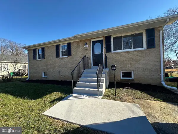 4621 Bromley Ave, SUITLAND, MD 20746