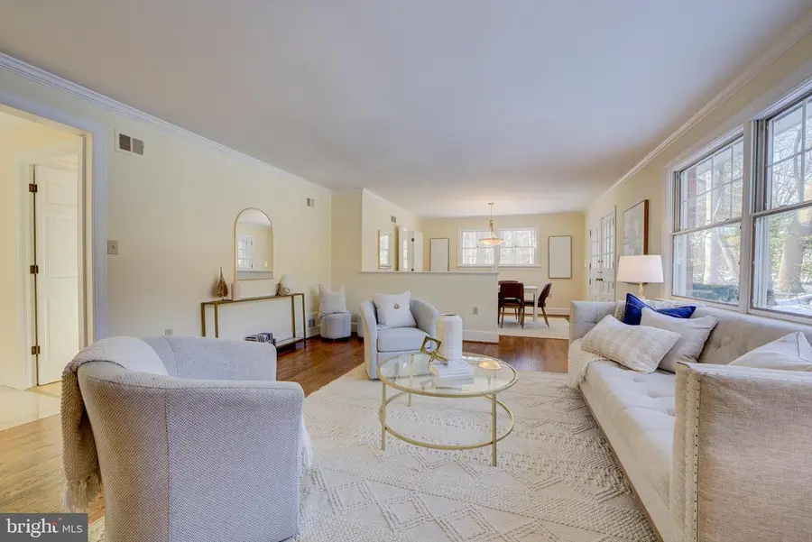 4010 Van Buren St, Hyattsville, MD 20782 - Image #2