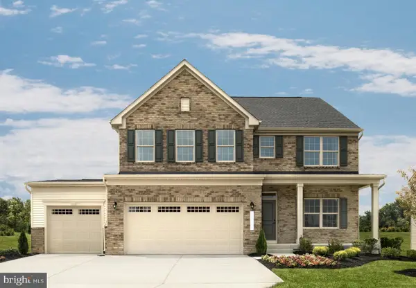 9073 Ballotade St, UPPER MARLBORO, MD 20772