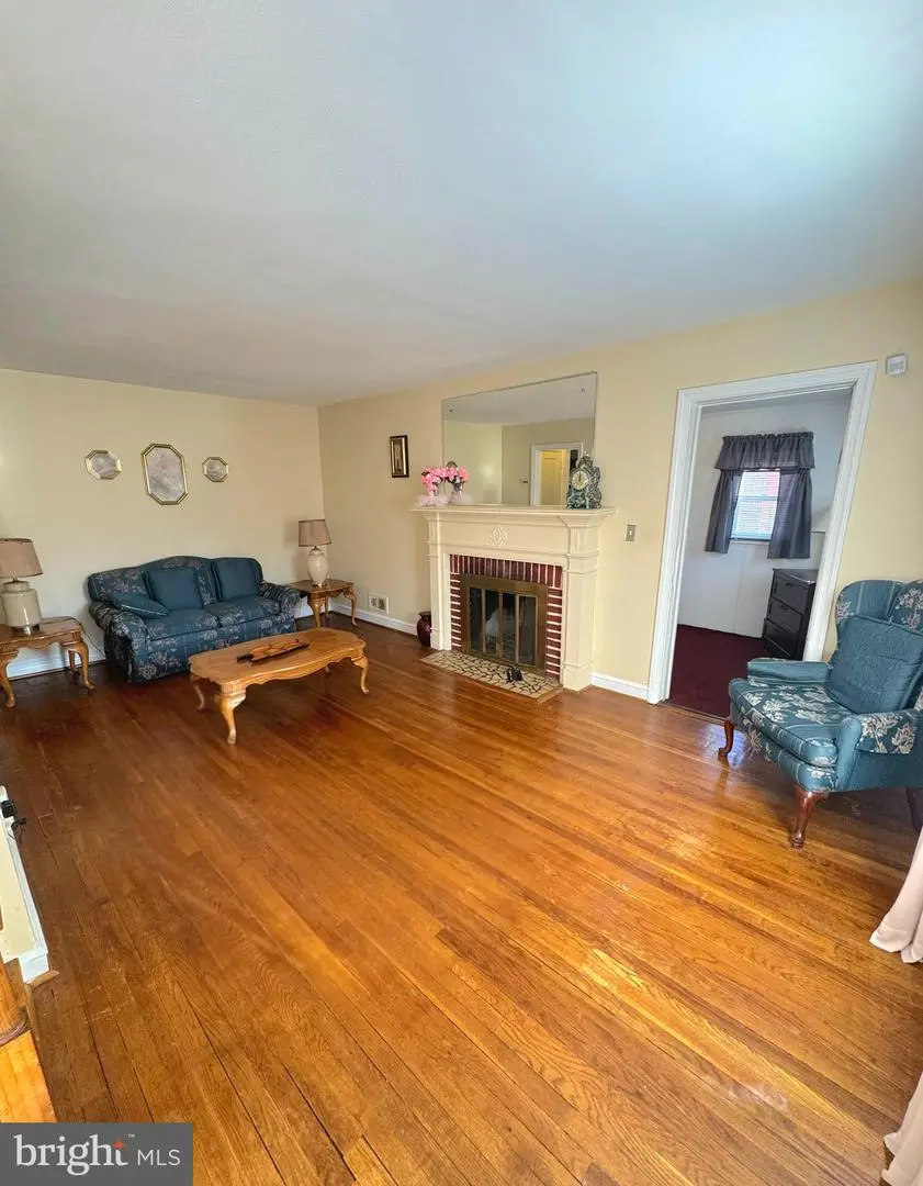 4913 Russell Ave, Hyattsville, MD 20782 - Image #2