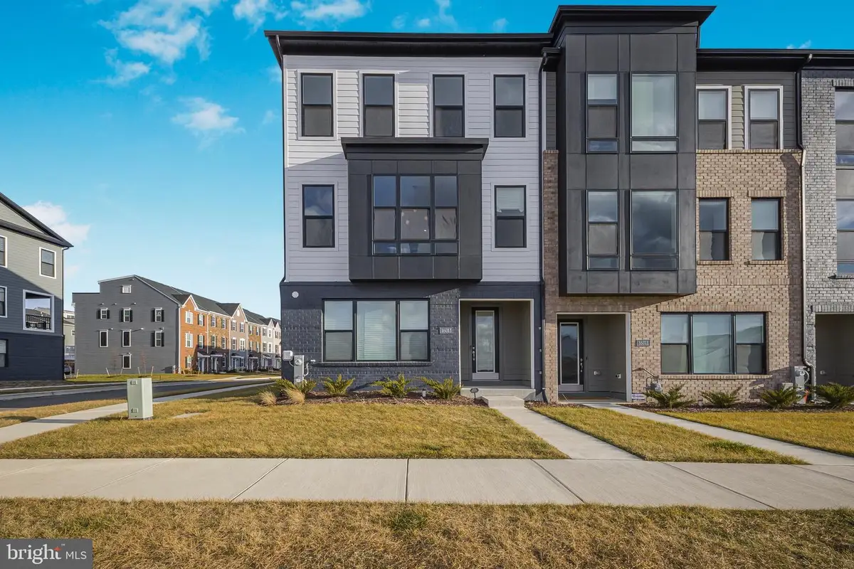 16013 Hyde Park Pl, Bowie, MD 20716 - Image #1