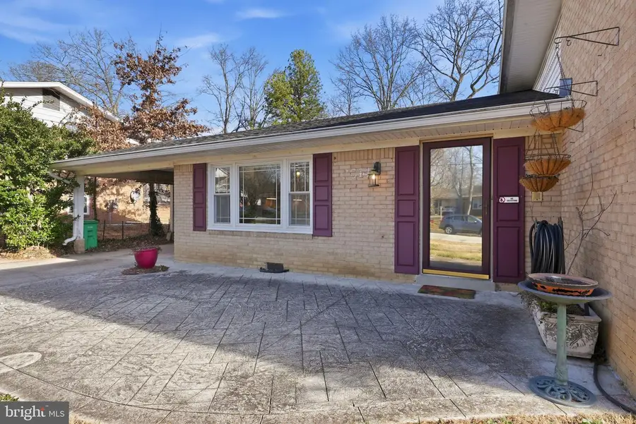 6914 Trowbridge Pl, Fort Washington, MD 20744 - Image #3