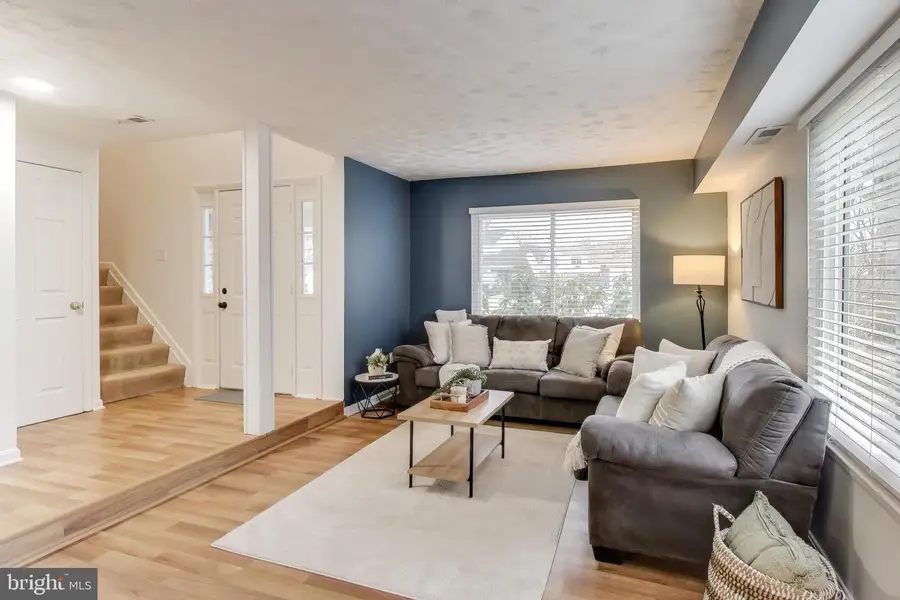 15510 Peach Walker Dr, Bowie, MD 20716 - Image #2