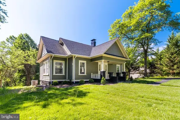 9316 Croom Rd, UPPER MARLBORO, MD 20772