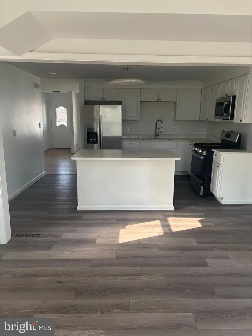 5304 Woodland Blvd, Oxon Hill, MD 20745 - Image #2