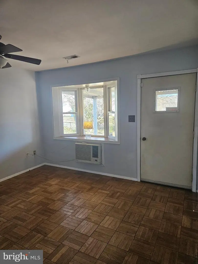 905 Lindsay Rd, Oxon Hill, MD 20745 - Image #3