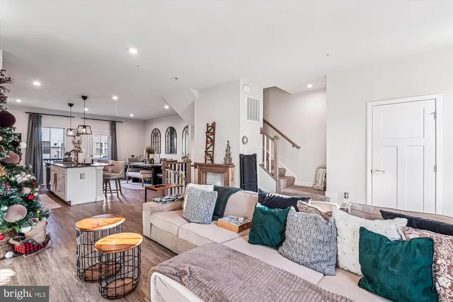 136 Green Branch Road, Laurel, MD 20708 - Image #3