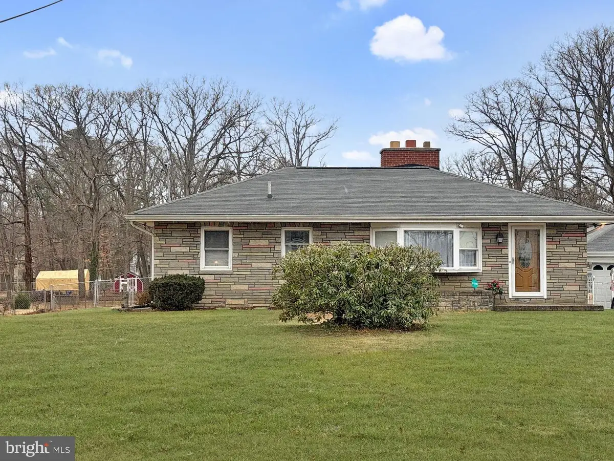 7809 Locust Ln, Fort Washington, MD 20744 - Image #1