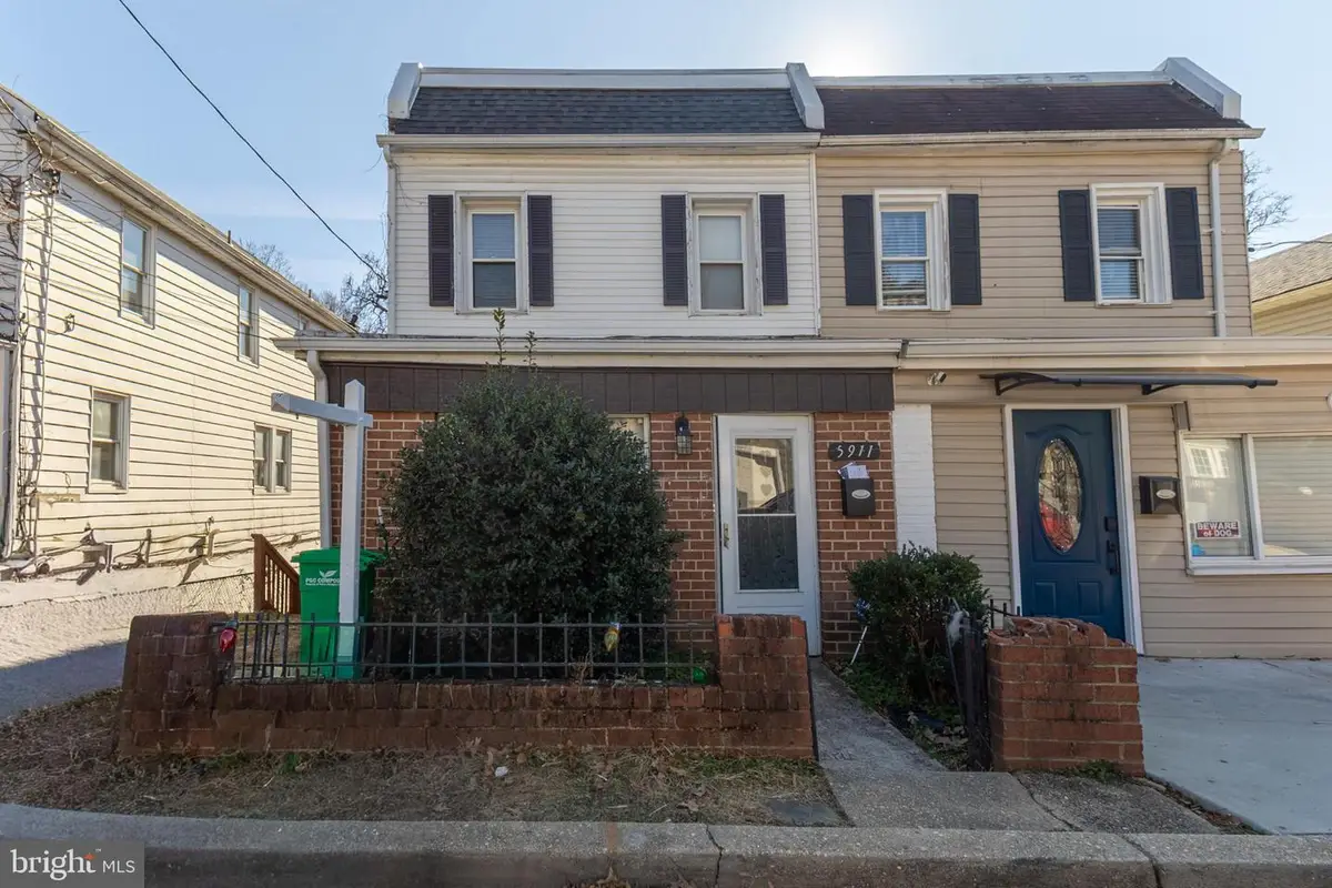 5911 Crown St, Capitol Heights, MD 20743 - Image #1