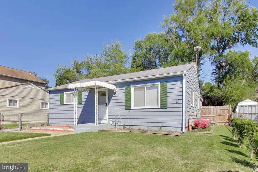 1031 Marton St, Laurel, MD 20707 - #3