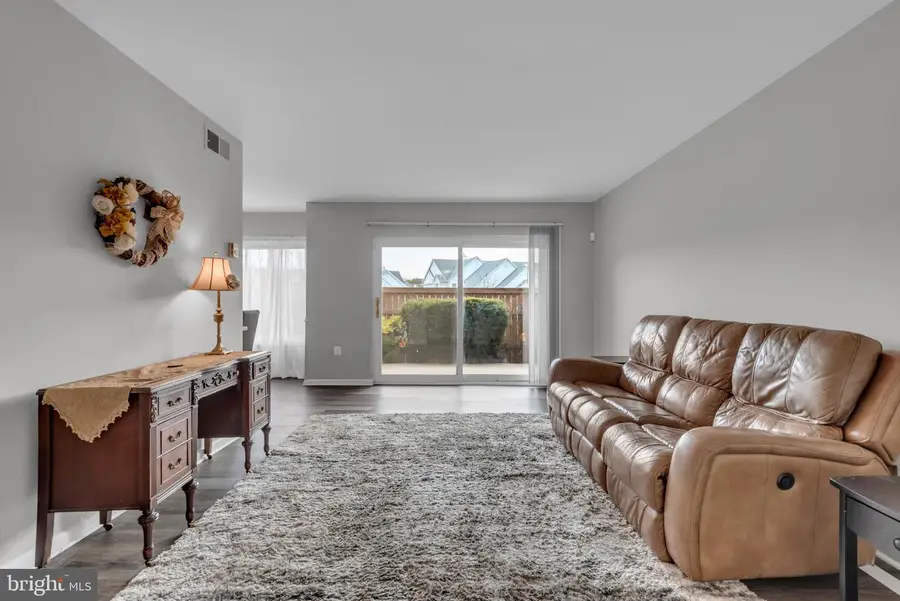 6916 Hanover Pkwy #100, Greenbelt, MD 20770 - Image #3