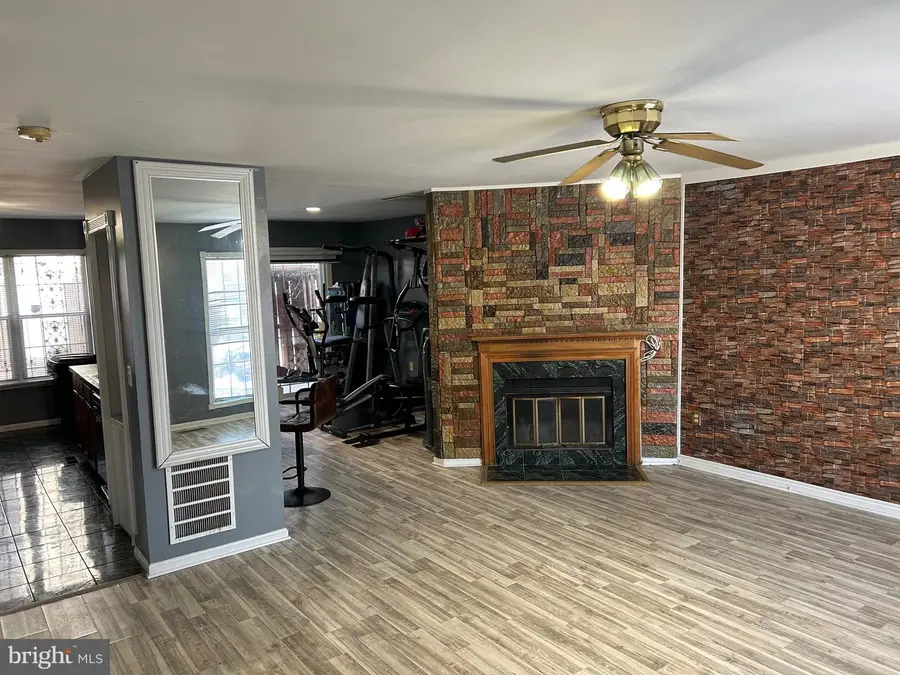 14517 London Ln, Bowie, MD 20715 - #2