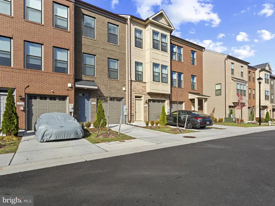 4810 Vista Glen Ln, Lanham, MD 20706 - Image #2