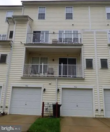 904 Pine Forest Ln, Upper Marlboro, MD 20774 - Image #3