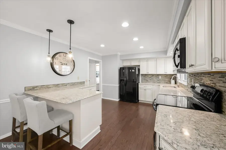 10112 Snowden Rd, Laurel, MD 20708 - #3