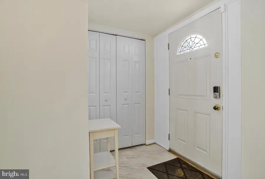 8115 Bird Ln, Greenbelt, MD 20770 - #2