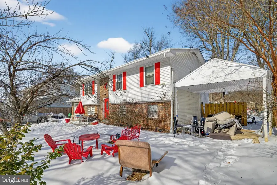 808 Narrowleaf Dr, Upper Marlboro, MD 20774 - Image #2