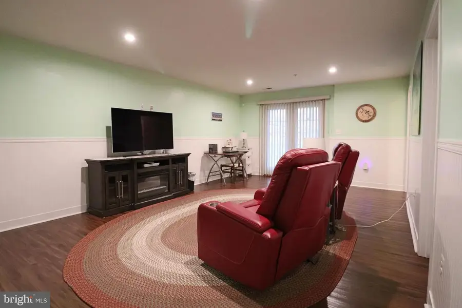 2412 Avondale Overlook Dr, Hyattsville, MD 20782 - #3