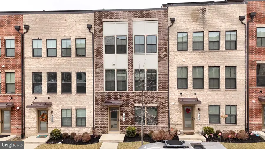 2804 Lewis Ave, Suitland, MD 20746 - #2