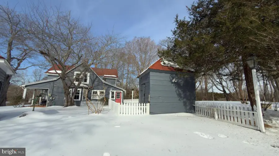 8100 Croom Rd, Upper Marlboro, MD 20772 - #3