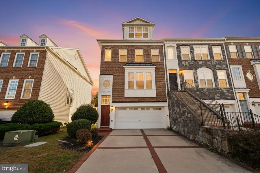 420 Esmond Pl, Upper Marlboro, MD 20774 - Image #2