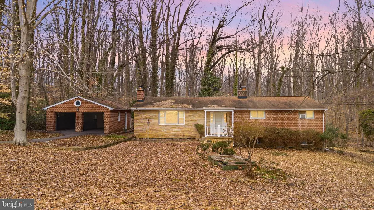 13008 Forest Dr, Bowie, MD 20715 - #1