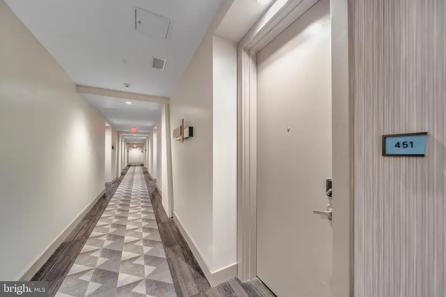 145 Riverhaven Dr #451, Oxon Hill, MD 20745 - Image #2