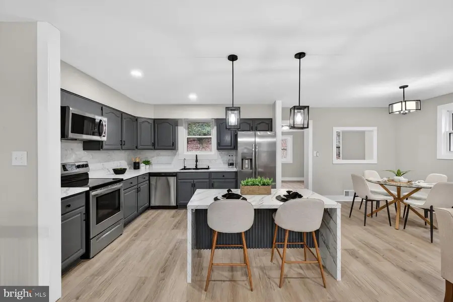 6118 Hellen Lee Dr, Clinton, MD 20735 - Image #2