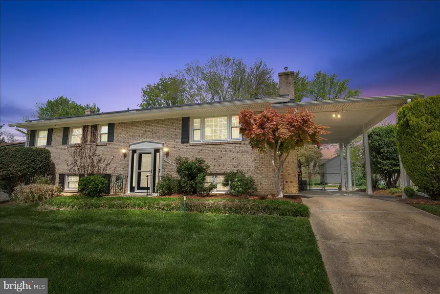 10708 Tyrone Dr, Upper Marlboro, MD 20772 - #2