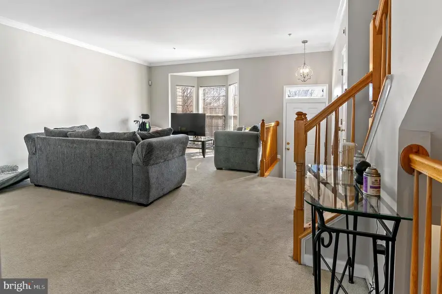 7106 Firebrush Ct, Clinton, MD 20735 - Image #2