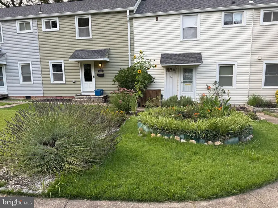 8-l Southway, Greenbelt, MD 20770 - #2