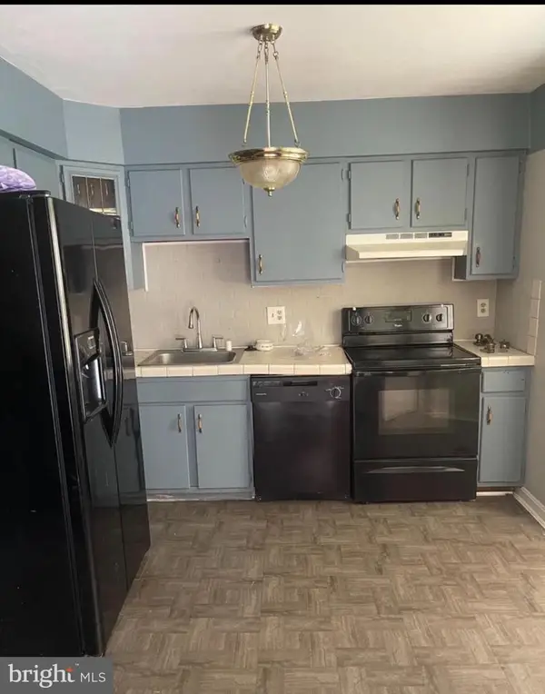 6004 St Moritz Dr, TEMPLE HILLS, MD 20748