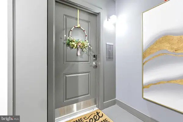 102 Saint Ives Pl #307, OXON HILL, MD 20745