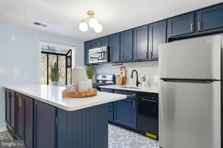 1783 Village Green Dr #y-89, Landover, MD 20785 - #2