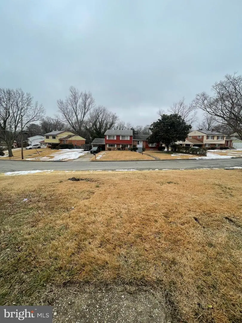 7206 Sheffield Dr, Temple Hills, MD 20748 - #2