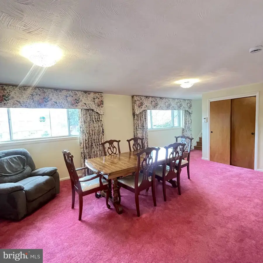 7206 Sheffield Dr, Temple Hills, MD 20748 - #3