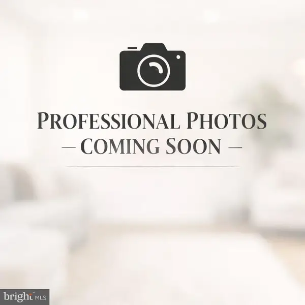 8437 Hamlin St, LANHAM, MD 20706