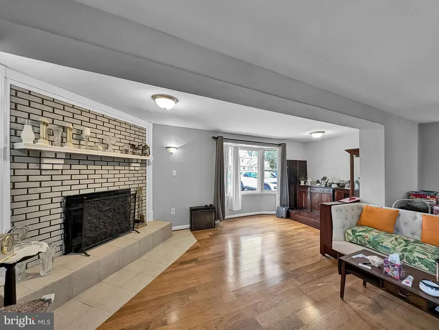 3108 Walters Ln, District Heights, MD 20747 - #2